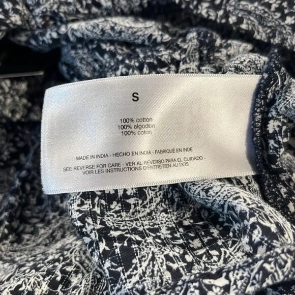 Sam Edelman Meadow Paisley Fields Gardenia Long Sleeve Off-Shoulder Top - Picture 9 of 9